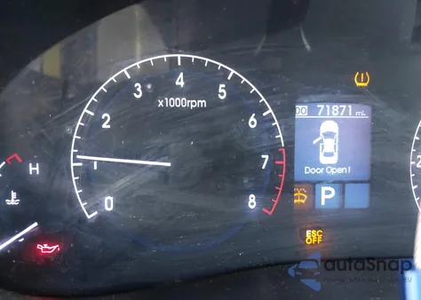 2012 Hyundai Genesis 3.8 z USA, uszkodzony, nr VIN KMHGC4DD7CU195579